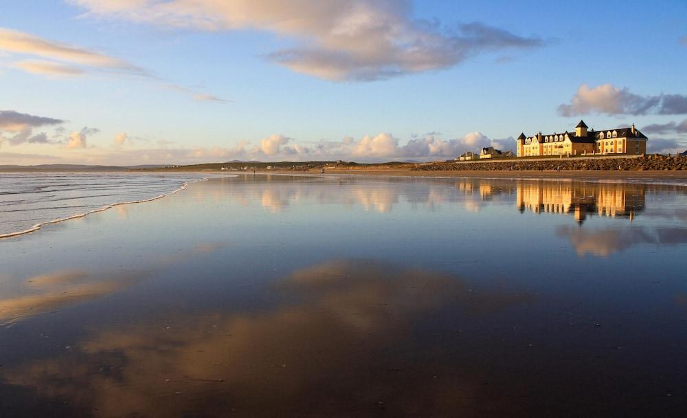 The Sandhouse Hotel And Marine Spa Donegal Town Buitenkant foto
